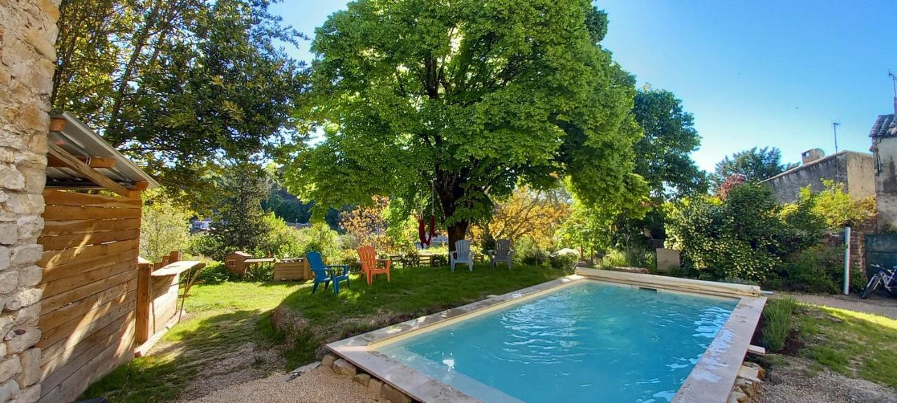 Chambre Du Tilleul - Charme, Confort Et Piscine Sigonce Экстерьер фото